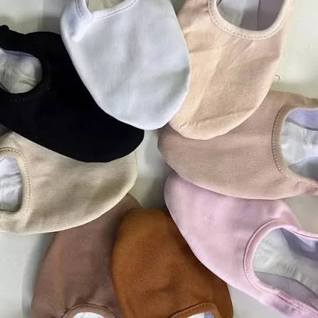 Sapatilhas de meia ponta em várias cores